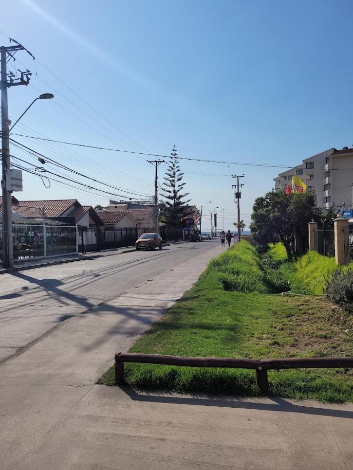 Marina Penuelas Amplio Departamento A Pasos De La Playa La Serena Luaran gambar