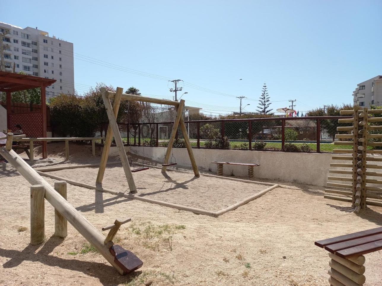 Marina Penuelas Amplio Departamento A Pasos De La Playa La Serena Luaran gambar